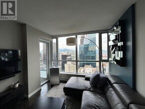 3303-833-3833 Seymour St in Vancouver, BC - Building Photo - Building Photo