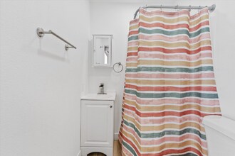 2956 E Mobile Ln in Phoenix, AZ - Building Photo - Building Photo