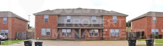 3704 Malibu Ln in Killeen, TX - Building Photo