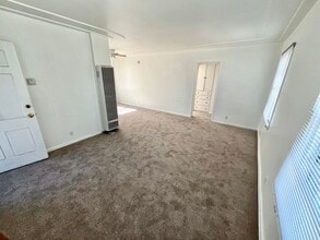 2501 Venice Blvd in Los Angeles, CA - Building Photo - Building Photo