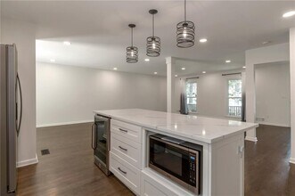 3480 Tanbark Ct NE in Atlanta, GA - Building Photo - Building Photo