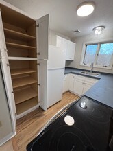 26 Hadley Rd in Sunderland, MA - Foto de edificio - Building Photo