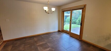 1415 NW 14th St in Corvallis, OR - Building Photo - Building Photo