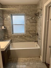 6829 S Cornell Ave in Chicago, IL - Building Photo - Building Photo