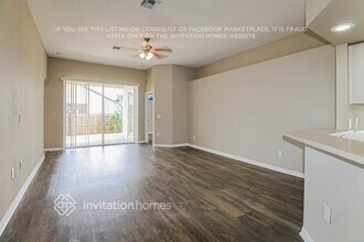 22730 Neff Ct in Land O Lakes, FL - Foto de edificio - Building Photo