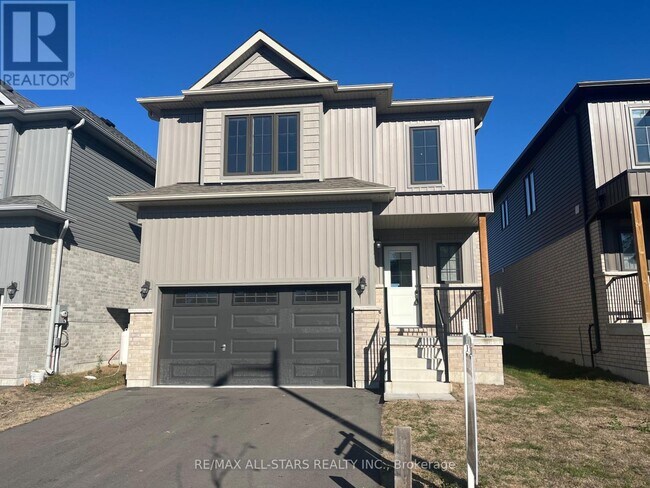 property at 16 Hillcroft Wy