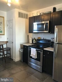 3005 W Girard Ave photo'