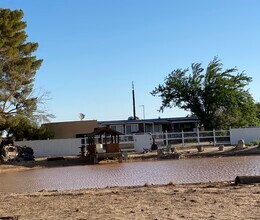 42982 Valley Center Rd in Newberry Springs, CA - Building Photo - Building Photo