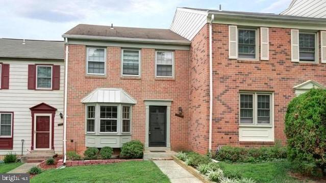 4916 Van Masdag Ct in Annandale, VA - Building Photo