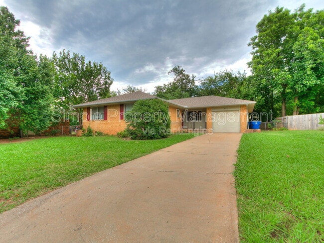 property at 2608 Greystone Ct