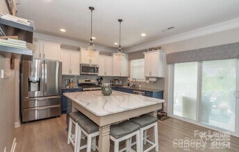 11054 Hat Creek Ln in Davidson, NC - Building Photo - Building Photo