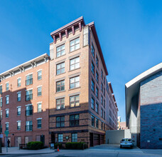 Cypress Point in Hoboken, NJ - Building Photo - Building Photo