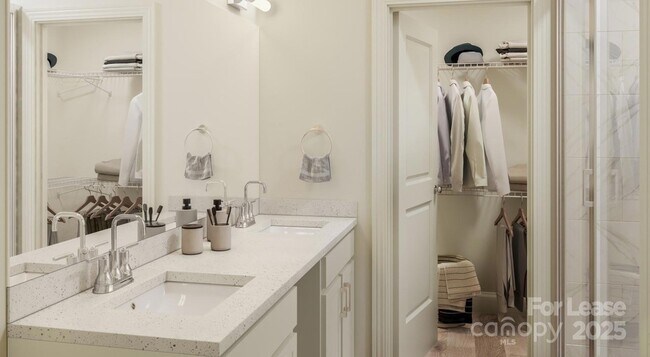 8620 Steele Creek Rd in Charlotte, NC - Building Photo - Building Photo