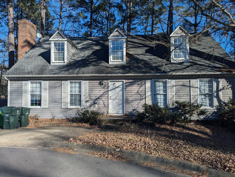 3001 Golden Branch Ln in Raleigh, NC - Building Photo