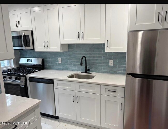 1001 Norwood Ave in Long Branch, NJ - Building Photo - Building Photo