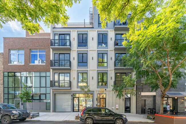 22 Frost St