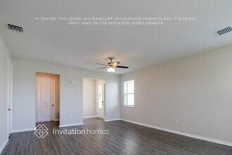 11244 Cay Spruce Wy in San Antonio, FL - Building Photo - Building Photo