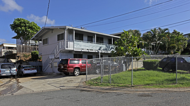 98-090 Lokowai Pl in Aiea, HI - Building Photo - Building Photo