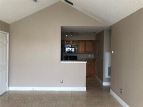 1057 S Hiawassee Rd in Orlando, FL - Building Photo - Building Photo