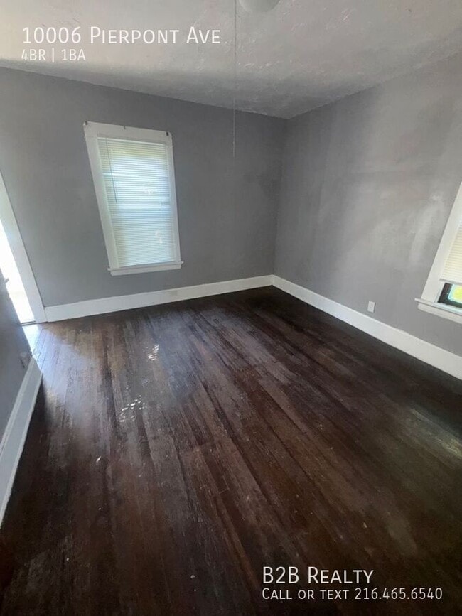 10006 Pierpont Ave in Cleveland, OH - Building Photo - Building Photo