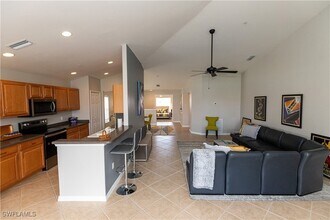 11660 Navarro Way, Unit 1201 in Ft. Myers, FL - Building Photo - Building Photo
