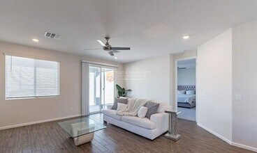 24606 W Whyman Ave in Buckeye, AZ - Building Photo - Building Photo