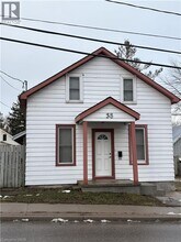 38 Woolwich St S in Breslau, ON - Building Photo - Building Photo
