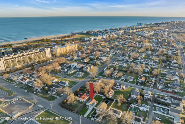 132 Chelton Ave in Long Branch, NJ - Building Photo - Building Photo