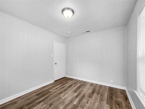 4561 Wheatland Dr in Fort Worth, TX - Building Photo - Building Photo