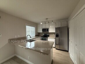 2298 Sierra Blvd in Sacramento, CA - Building Photo - Building Photo