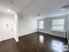 EAST 37 STREET in New York, NY - Building Photo - Building Photo