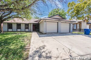 5275 Meadow Rise St in San Antonio, TX - Building Photo