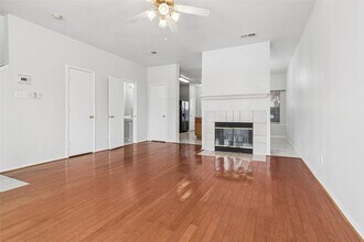 3805 Brandon Park Dr in Garland, TX - Foto de edificio - Building Photo