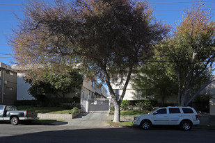 563 E Hazel St in Inglewood, CA - Building Photo - Building Photo