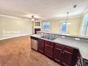 7073 Blairs View Dr in Austell, GA - Building Photo - Building Photo