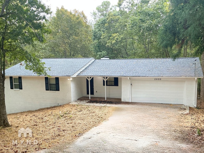 property at 2600 King George Ct NE