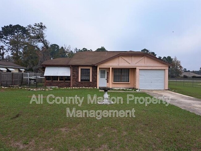 542 Silver Course Ct