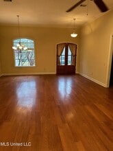 121 Hallmark Pl in Madison, MS - Foto de edificio - Building Photo