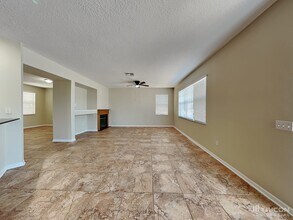 17519 Balmaha Dr in Land O Lakes, FL - Building Photo - Building Photo