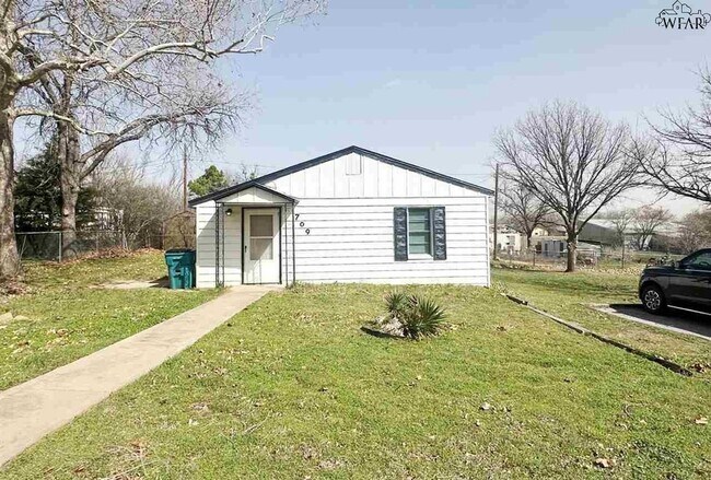 709 E 1st St, Unit 70108 in Burkburnett, TX - Building Photo - Building Photo