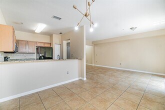 8800 NW 107 Ct in Doral, FL - Building Photo - Building Photo