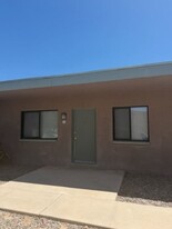 1518 E Hedrick Dr in Tucson, AZ - Building Photo