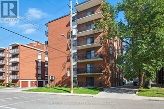 103 Emerald St S in Hamilton, ON - Building Photo - Building Photo