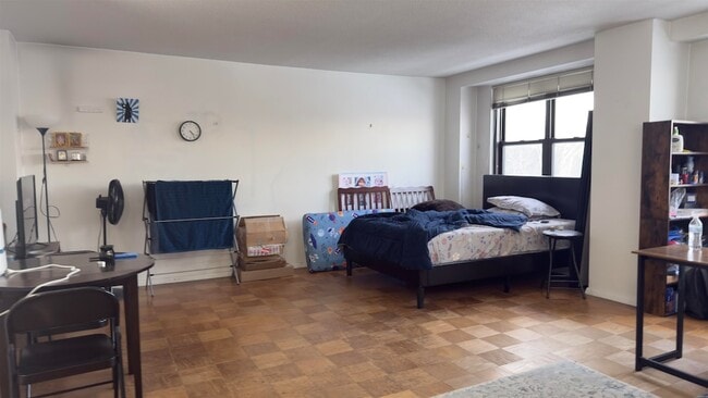 201 St Pauls Ave, Unit 4P in Jersey City, NJ - Building Photo - Building Photo