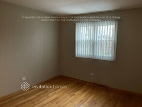 13601 Cherry Ln in Orland Park, IL - Foto de edificio - Building Photo