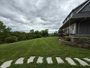 120 Looking Glass Hill Rd in Bantam, CT - Building Photo - Building Photo