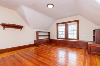 24 Walden St in Cambridge, MA - Building Photo - Building Photo