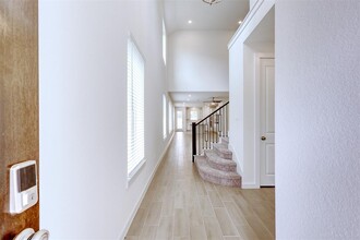 6022 Honey Grv Ln in Fulshear, TX - Foto de edificio - Building Photo