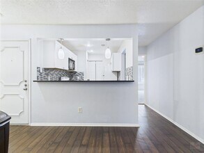 806 W 24th St in Austin, TX - Building Photo - Building Photo
