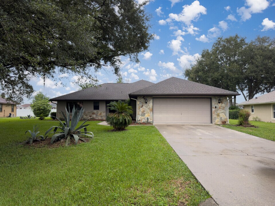 8072 SW 54th Ct in Ocala, FL - Building Photo